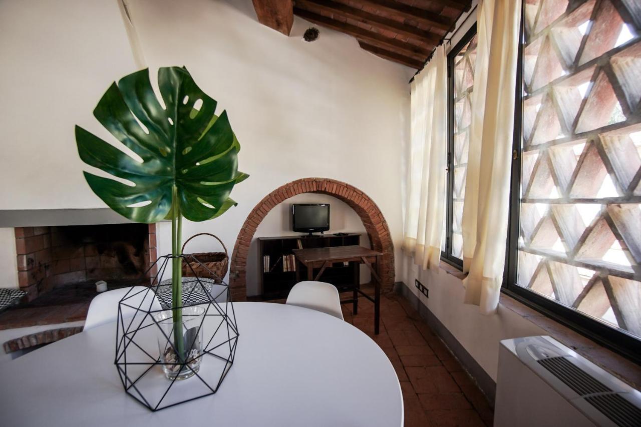 Bed and Breakfast La Fabbrica Calci Exterior foto